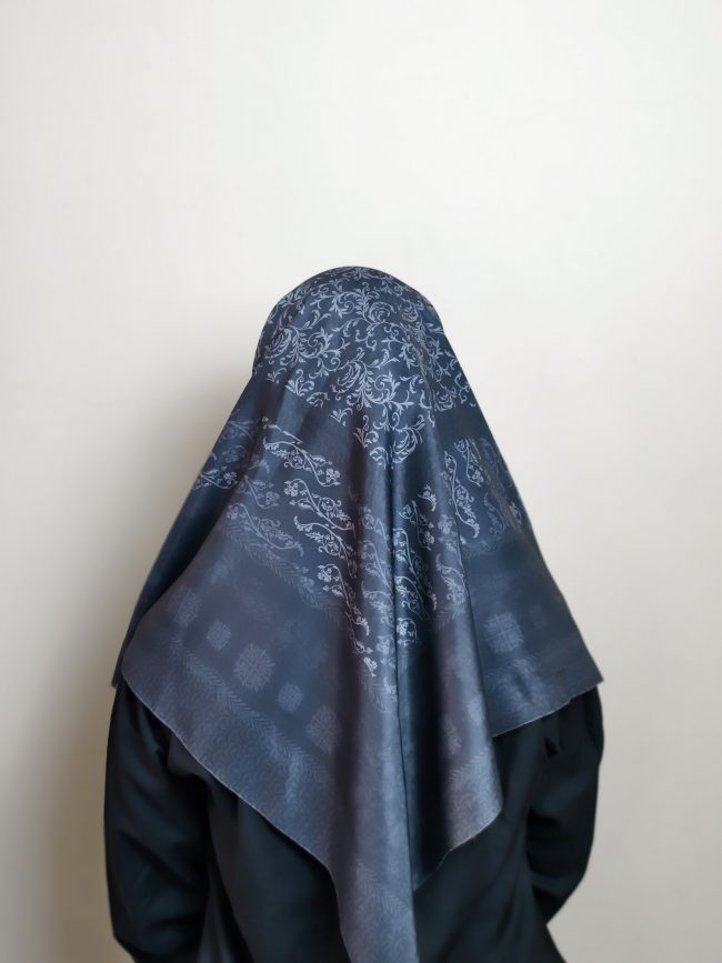 Square Scarf Pattern - Obsidian Calm - Image 6