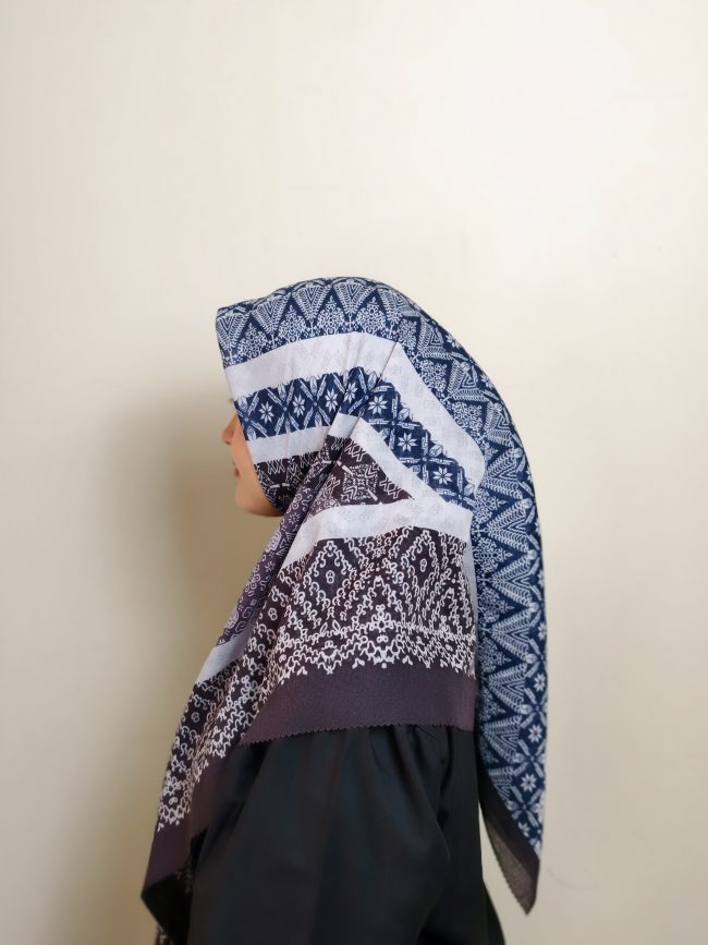 Square Scarf Pattern -  Midnight Songket - Image 7